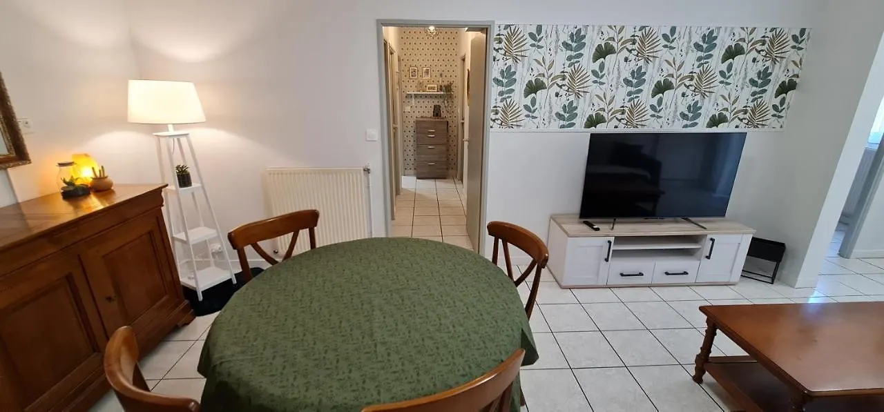 T2 55M² Tout Confort Avec Jardin. Cuisine Et Equipements Neufs. Wifi Tv Parking 발마 0*,  프랑스