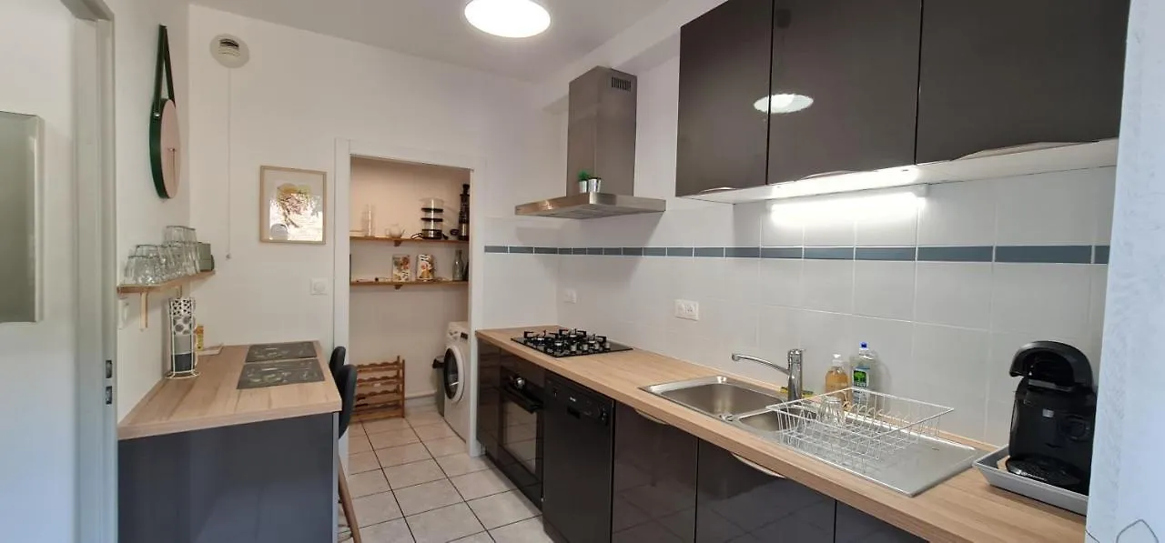 아파트 T2 55M² Tout Confort Avec Jardin. Cuisine Et Equipements Neufs. Wifi Tv Parking 발마