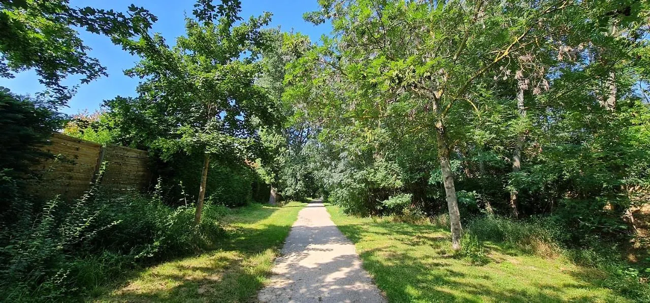 T2 55M² Tout Confort Avec Jardin. Cuisine Et Equipements Neufs. Wifi Tv Parking 발마