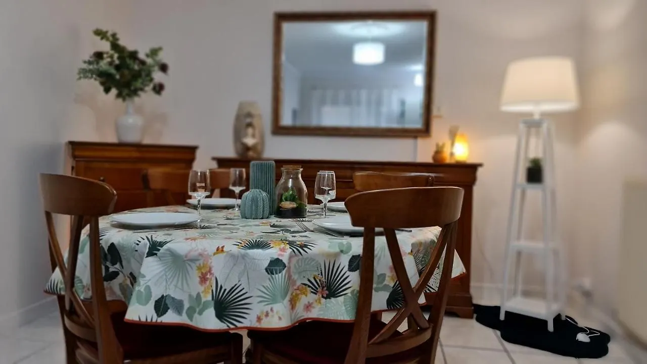 T2 55M² Tout Confort Avec Jardin. Cuisine Et Equipements Neufs. Wifi Tv Parking 발마