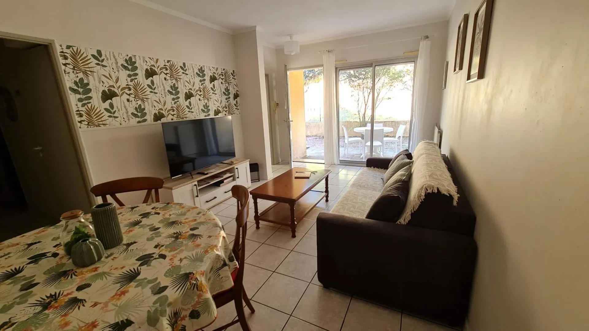 T2 55M² Tout Confort Avec Jardin. Cuisine Et Equipements Neufs. Wifi Tv Parking 발마